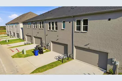 1318 Marsh Lane, Frisco, TX 75033 - Photo 3