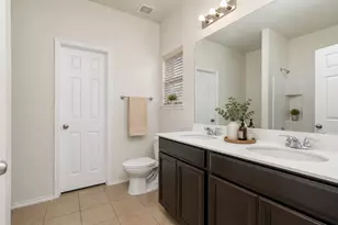 3013 Manuel Creek Dr, Little Elm, TX 75068 - Photo 13
