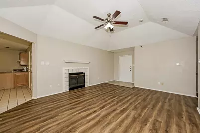 606 Plainview Drive, Mansfield, TX 76063 - Photo 3
