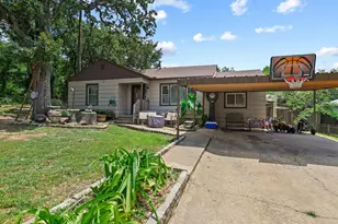612 E Monterey St, Denison, TX 75021 - Photo 7