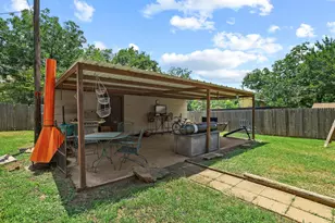 612 E Monterey St, Denison, TX 75021 - Photo 5