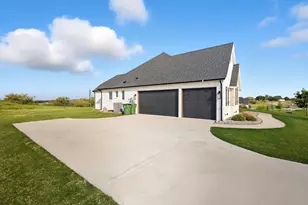 459 Red Bird Dr, Springtown, TX 76082 - Photo 29
