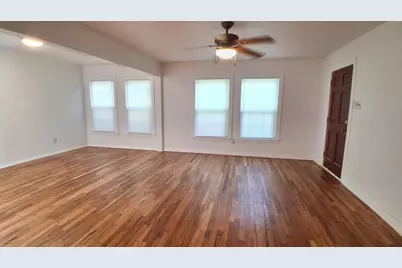1805 Robinwood Drive, Fort Worth, TX 76111 - Photo 5