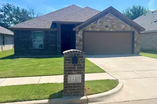 1410 Lauren Ln, Granbury, TX 76048 - Photo 1