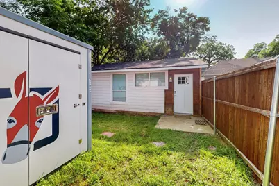 712 W 8th Street, Dallas, TX 75208 - Photo 13