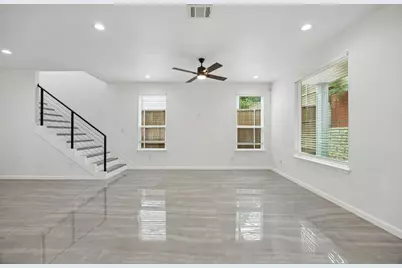 1312 Valley Street, Dallas, TX 75203 - Photo 9