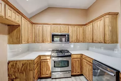 7708 Chandler Court, North Richland Hills, TX 76182 - Photo 9