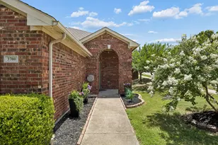 3700 Hazel Dr, Fort Worth, TX 76244 - Photo 3