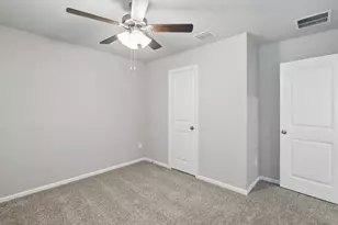 545 Sterling Thicket Ln, Denton, TX 76259 - Photo 29