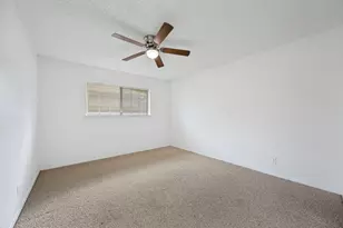 808 W Belden St, Sherman, TX 75092 - Photo 9