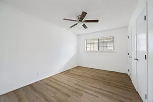 808 W Belden St, Sherman, TX 75092 - Photo 7