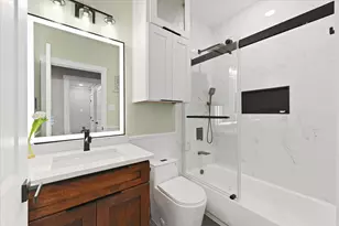 602 Hearthstone Dr, Lancaster, TX 75146 - Photo 23