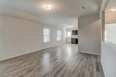 1601 Oriole Drive, Ennis, TX 75119 - Photo 7