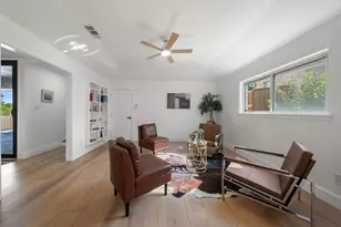 9648 Fallbrook Dr, Dallas, TX 75243 - Photo 7