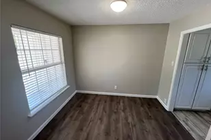 2301 Proctor St, Garland, TX 75041 - Photo 5