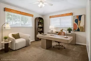 4704 Ashbrook Rd, Dallas, TX 75227 - Photo 9