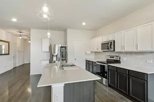 11340 Pecan Crk Dr, Providence Village, TX 76227 - Photo 11