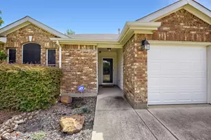 132 Redbud Dr, Forney, TX 75126 - Photo 3
