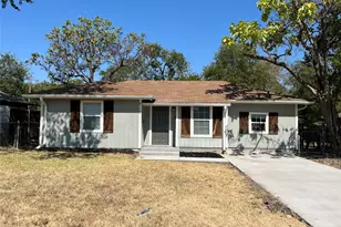 710 Apache Trce, Grand Prairie, TX 75051 - Photo 1