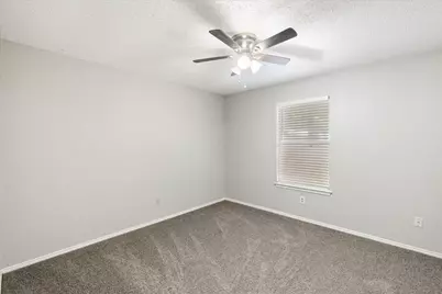 1217 Hidden Creek Drive, Mansfield, TX 76063 - Photo 17