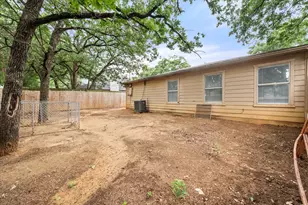 1217 Hidden Creek Dr, Mansfield, TX 76063 - Photo 25