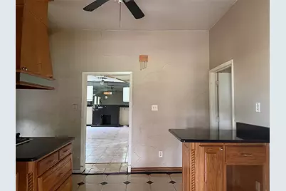3300 N Pecan Street, Fort Worth, TX 76106 - Photo 5