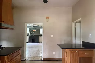 3300 N Pecan St, Fort Worth, TX 76106 - Photo 5
