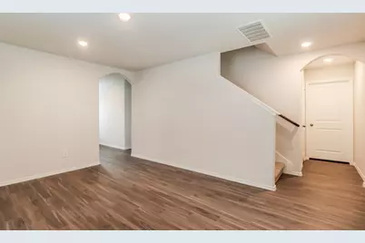 506 Sussex Place, Everman, TX 76140 - Photo 5