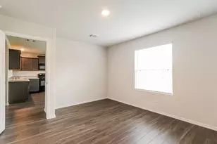 506 Sussex Pl, Everman, TX 76140 - Photo 7