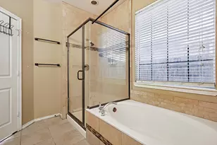 8837 Sunset Trace Dr, Fort Worth, TX 76244 - Photo 17