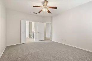 720 Rio Bravo Dr, Fort Worth, TX 76052 - Photo 19