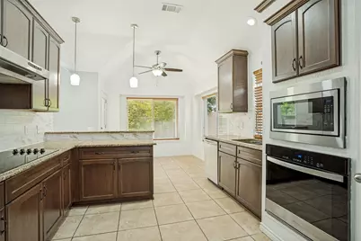 5905 Sandalwood Drive, McKinney, TX 75072 - Photo 5