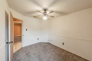 1524 Lincolnshire Way, Fort Worth, TX 76134 - Photo 23