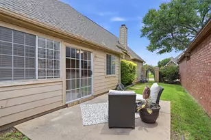 313 Pecos Trail, Irving, TX 75063 - Photo 29
