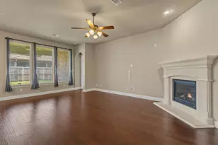 820 Wilmington Ln, Aubrey, TX 76227 - Photo 7