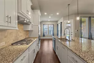 820 Wilmington Ln, Aubrey, TX 76227 - Photo 11
