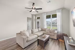 2008 Kathryn Dr, Bryan, TX 77807 - Photo 11