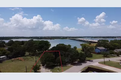 125 Lewis Drive, Little Elm, TX 75068 - Photo 3