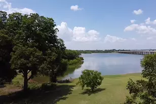125 Lewis Dr, Little Elm, TX 75068 - Photo 7