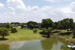 125 Lewis Dr, Little Elm, TX 75068 - Photo 5