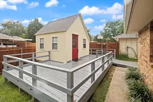107 Buffalo Creek Cir, Waxahachie, TX 75165 - Photo 35
