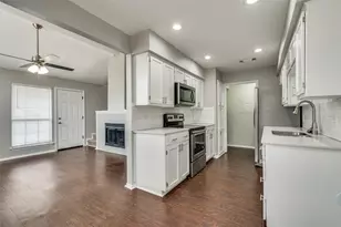 115 Peachtree Ct, Kennedale, TX 76060 - Photo 3
