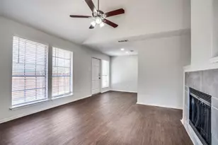 115 Peachtree Ct, Kennedale, TX 76060 - Photo 11