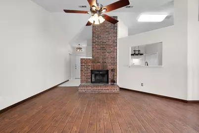 1425 Thistlewood Lane, Grapevine, TX 76051 - Photo 3