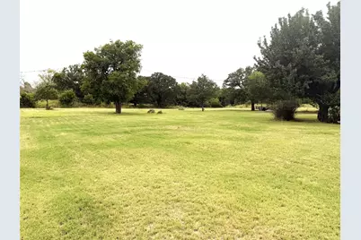 709 W Saint Charles Street, Eastland, TX 76448 - Photo 33