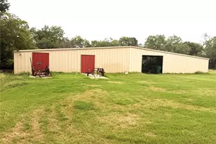 709 W St Charles St, Eastland, TX 76448 - Photo 37