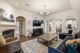 8040 Branch Hollow Trail, Fort Worth, TX 76123 - Photo 13