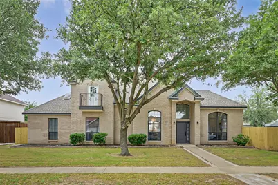 2735 Water Oak Drive, Grand Prairie, TX 75052 - Photo 1