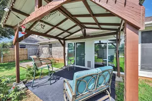 509 Birch St, Crowley, TX 76036 - Photo 37