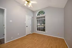 509 Birch St, Crowley, TX 76036 - Photo 23